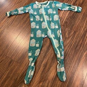 Kickee pants sleeper